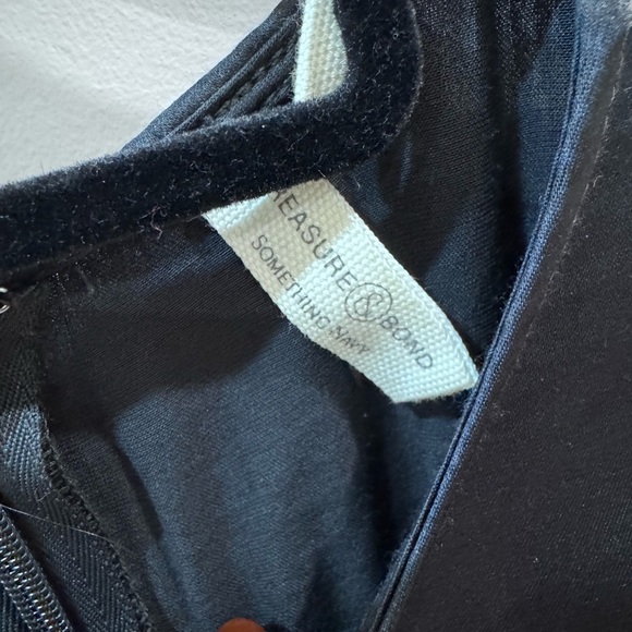 Something Navy x Treasure and Bond Silk dress - Picture 2 of 4